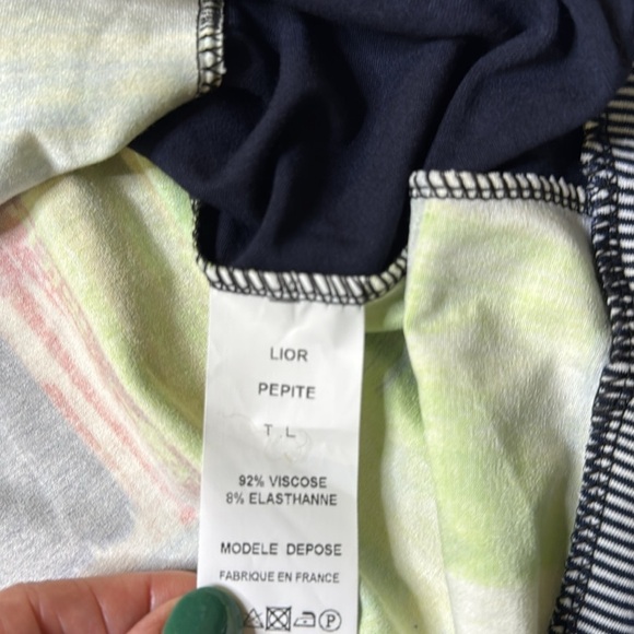 Lior Paris block colors in blue hues size large with trim sleeves - Picture 4 of 6